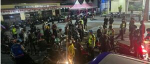 Polres Kediri Kota Intensifkan Razia Cipta Kondisi Jelang Pilkada 2024: Polisi Temukan Miras dan Pecahan Batu Bata
