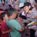 Warga Korban Kebakaran Kalianyar Ikuti Trauma Healing dan Hypnotherapi dari Polisi