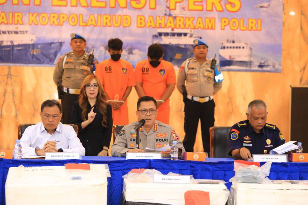 Polri Ungkap Perdagangan Ilegal 100 Ribu Benih Bening Lobster