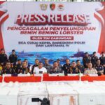 Dirkrimsus Polda Kepri Hadiri Konferensi Pers Penyelundupan Benih Bening Lobster Sebanyak 237.305 Benih