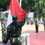 Pimpin Upacara Bendera Tujuh Belasan, Kasdim 0827/Sumenep Bacakan Amanat Panglima TNI