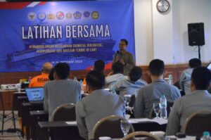 Bakamla RI Sukses Gelar Latihan Bersama Penanggulangan Kecelakaan CBRN di Laut
