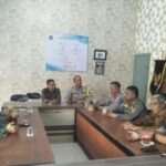 Tenda Hajatan Tutup Total Jalan Tembus Ngronggo, Perangkat Kelurahan Lakukan Mediasi dengan Penyelenggara