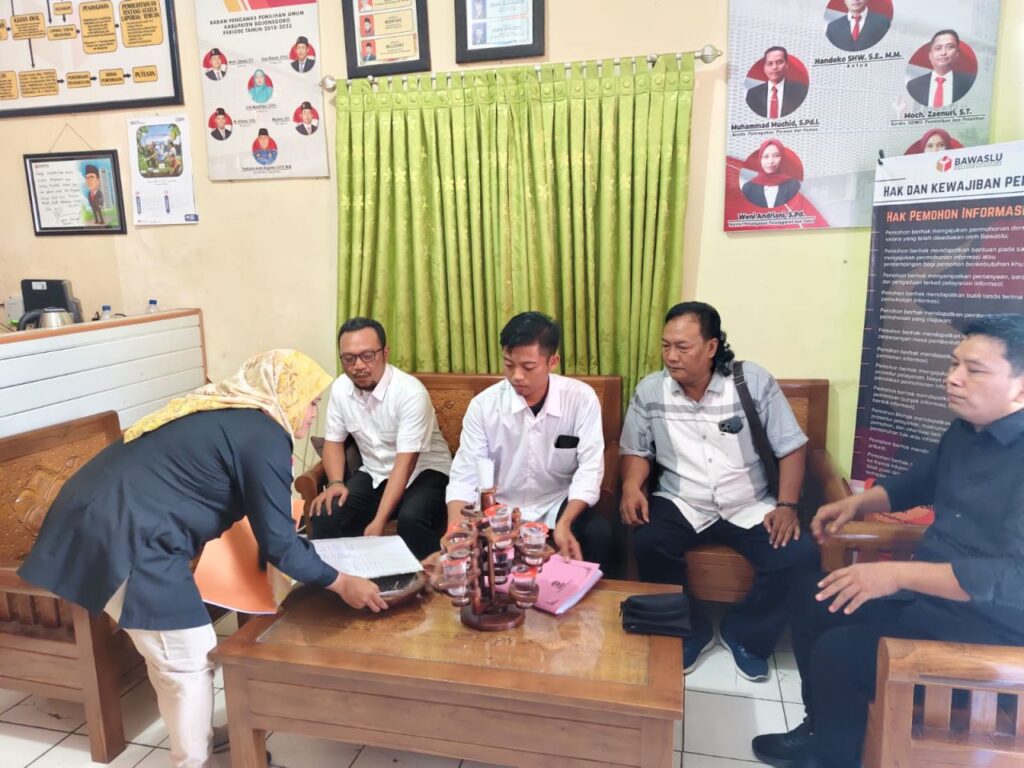 Merasa Dirugikan, Tim Paslon 01 Lapor KPU Dugaan Pelanggaran Saat Debat Publik Pilkada Bojonegoro 2024