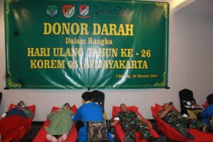 Donor Darah Semarakkan HUT ke-26 Korem 051/Wkt