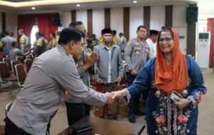 Pj Wali Kota Kediri Beri Arahan Pada Rapat Netralitas Aparatur Negara Dalam Pemilu 2024
