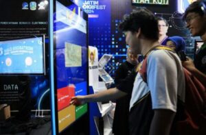 Quiz Corner Diskominfo Kota Kediri Tarik Minat Pengunjung di Jatim DigiFest 2024
