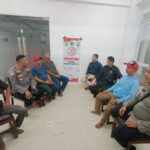 Ngopi Kamtibmas, Polsek Bekasi Utara Jalin Kemitraan dengan Warga Harapan Baru, menuju Pilkada damai