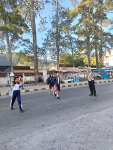 Gatur Lalin dan Urai Kemacetan Pagi Hari di Kabupaten Toba