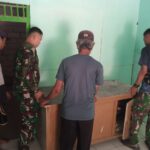 Usai Direhab, Minan bersama Tim Satgas TMMD 122 Bereskan Rumahnya