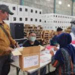 KPU:10 Difabel Dilibatkan Proses Sortir dan Lipat Kertas Suara Pilkada Serentak 2024 di Kediri