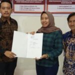 Penasehat Hukum Paslon FREN Laporkan Media Online dan LSM Ke Bawaslu Kota Kediri Terkait Berita Hoax