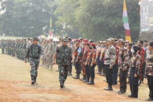 Danrem 051/Wkt Dampingi Kasdam Jaya Tutup TMMD Ke-122 di Bekasi