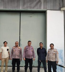 Jelang Pergeseran Logistik KPU, Sejumlah Personil Polri Amankan Gudang Logistik