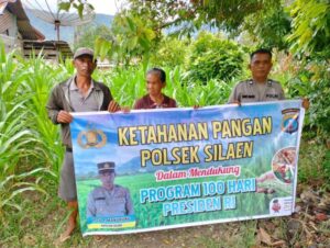 Bhabinkamtibmas Polsek Silaen Dukung Ketahanan Pangan Nasional