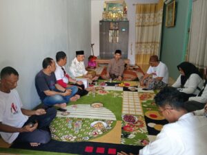 Blusukan di Kecamatan Baureno, Teguh Haryono Mendapat Dukungan Dari Para Kiyai dan Tokoh Masyarakat