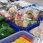Laris Manis Kueh Legendaris di Pasar Konvensional Sliyeg
