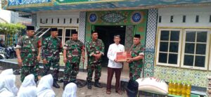 Koramil Kramatjati Berikan Bantuan Sembako ke Yayasan Yatim Piatu Pesantren Nurul Amal