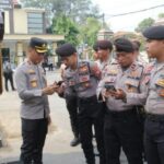 Polres Kediri Kota Adakan Pengecekan HP Anggota Usai Apel, Pastikan Tak Gunakan Aplikasi Judol
