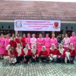 Makanan Bergizi Gratis, Bhayangkari Pas Gegana Kepada Siswa-siswi 61 Korbrimob