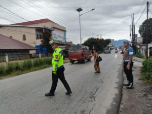 Strong Point Pagi Hari Berikan Rasa Aman Dan Demi Kelancaran Arus Lalu Lintas