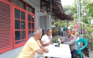 Kapolsubsektor Rawasari Sambangi Tokoh Masyarakat Ajak Tetap Jaga Kerukunan Untuk Pilkada Damai