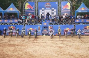 Babak Penutup Kratingdaeng Supercrosser 2024 Dirtwar Energy Digelar di Makassar, Rebut Wild Card Road To MXGP 2025