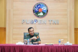 Mayjen TNI Hariyanto: Terkait Foto Pamen TNI Bersama Ivan Sugianto, Hanya Teman Biasa, Tak Ada Hubungannya “Backing”