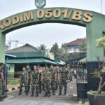 Sebelum Pelaksanaan Kegiatan Kasdim 0501/Jakarta Pusat Pimpin Personel Militer Dan PNS Kodim 0501/JP Olahraga Bersama