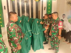 Rangkaian HUT Ke 79 TNI, Koramil Duren Sawit Berikan Bantuan Sembako ke Yayasan Al-Khairan