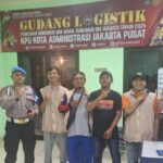 Pengamanan Logistik Pilkada DKI Jakarta 2024 Di Kantor PPK Kecamatan Menteng