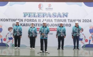 Pj Sekda Bojonegoro Lepas Kontingen Ikuti FORDA II Jatim 2024, Serukan Jaga Sportivitas untuk Kemenangan