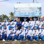 Kadiskesal Gelar Olahraga Bersama Dalam Kunjungan Kerja Di Rumkital Dr. Midiyato Suratani