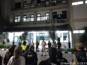 Apel Penertiban APK Pilkada 2024, Tiga Pilar Kecamatan Johar Baru