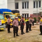 Polres Toba Laksanakan Pengamanan Pergeseran Logistik Pilkada Ke PPK se Kabupaten Toba
