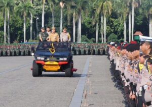 Kapolda Metro dan Pangdam Jaya Pimpin Apel Kesiapan Pengamanan Pilkada 2024 di Monas