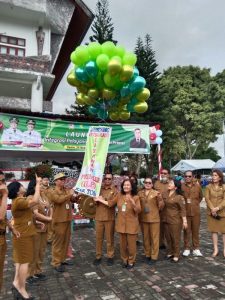 Hari Kesehatan Nasional, Hari Guru Nasional, dan Hari Olahraga Nasional Dirayakan Dengan Meriah di Kab. Toba