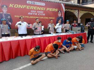 Polisi Tangkap Pengguna dan Pengedar Narkoba di Jalan Kunti, Amankan 6 Tersangka dan Barang Bukti 1 Kg