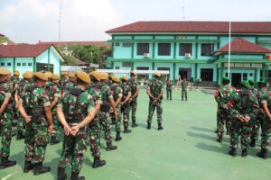 Korem 051/Wkt Gelar Apel Pengecekan Pasukan BKO untuk Amankan Pilkada Serentak 2024