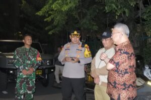 Patroli Cooling System 3 Pilar Kecamatan Gambir: Jaga Persatuan Pasca Penghitungan Suara Pilkada 2024