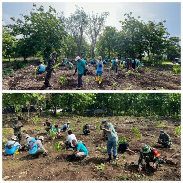 1.500 Bibit Pohon Ditanam di Area Hutan Kota TPA Torbang