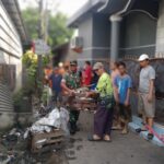 Jum’at Bersih Koramil 03/Pasar Rebo Bersihkan Masjid Jami Darussalam