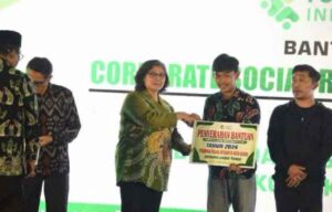 Pj Wali Kota Kediri Beri Arahan Jajaran Perumda Pasar Joyoboyo, Harapkan Tahun 2025 Kinerja Semakin Baik