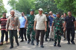 Wakasad Dampingi Menhan RI: Tanda Kehormatan Seroja, Penghormatan Abadi untuk Veteran Bangsa