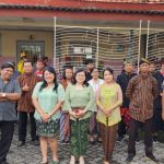Keluarga Besar SMAK Frateran Surabaya Rayakan Tahun Baru 2025