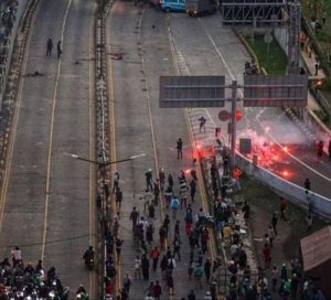 Tawuran di Jalan Basuki Rahmat Jatinegara Menelan Korban Meninggal Dunia Akibat Sajam