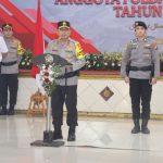 Irjen Pol Karyoto Memimpin Upacara PTDH