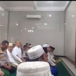 Kapolsek Duren Sawit Berikan Edukasi kepada Masyarakat pada Ba’da Shalat Jumat