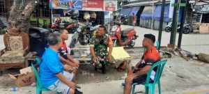 Babinsa 01/Kranji Serda Rahmadi Dukung Turnamen Voli sebagai Wadah Kebersamaan Warga Kalibaru