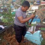 Melihat Lagi Pengabdian Bripka Joko, Polisi yang Sukarela Jadi Tukang Gali Kubur